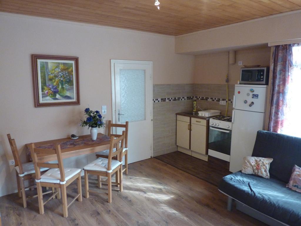 Vadasztanya Apartmanhazak شيوفوك الغرفة الصورة